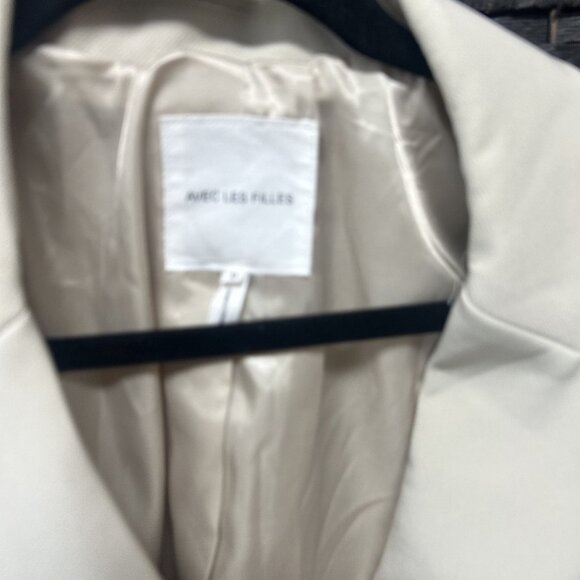 Avec Les Filles Light Beige Single Button Boxy Style Crop Blazer Size Medium - Picture 2 of 6